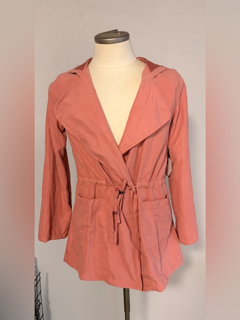 Milk and Honey Women's Hooded Utility Jacket in Rose Coral Medium New